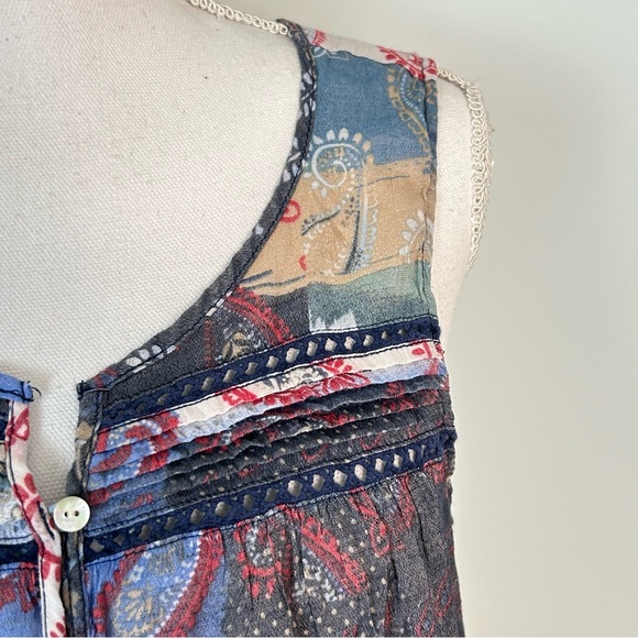 Hope & Harlow Multicolored Sleeveless Peasant Top - Picture 4 of 11